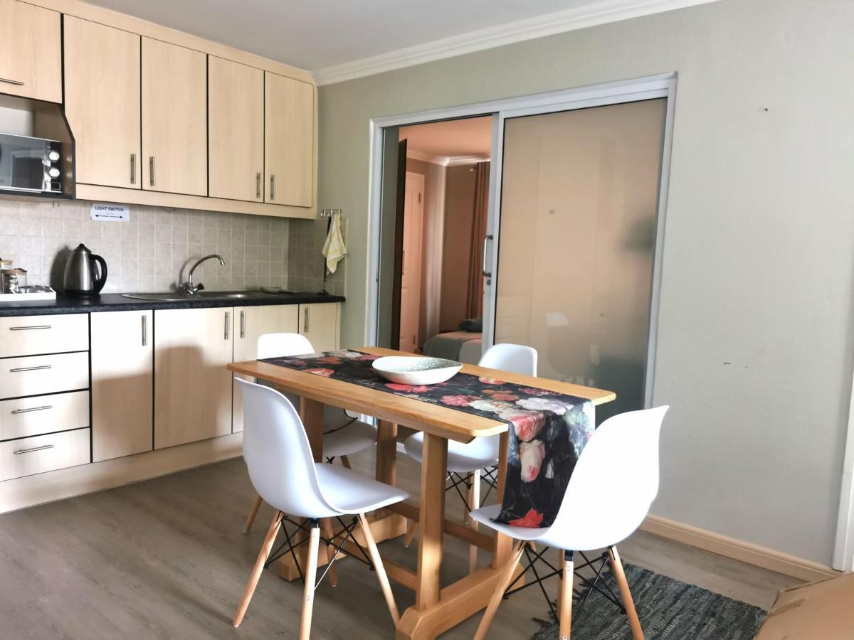 Appartement Mulberry Gardens Self Catering à Swakopmund Extérieur photo