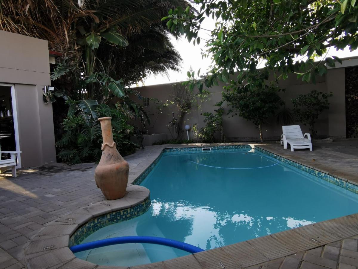 Appartement Mulberry Gardens Self Catering à Swakopmund Extérieur photo