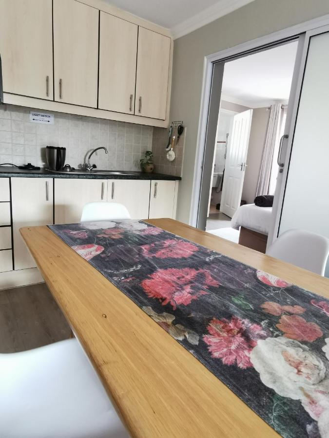 Appartement Mulberry Gardens Self Catering à Swakopmund Extérieur photo